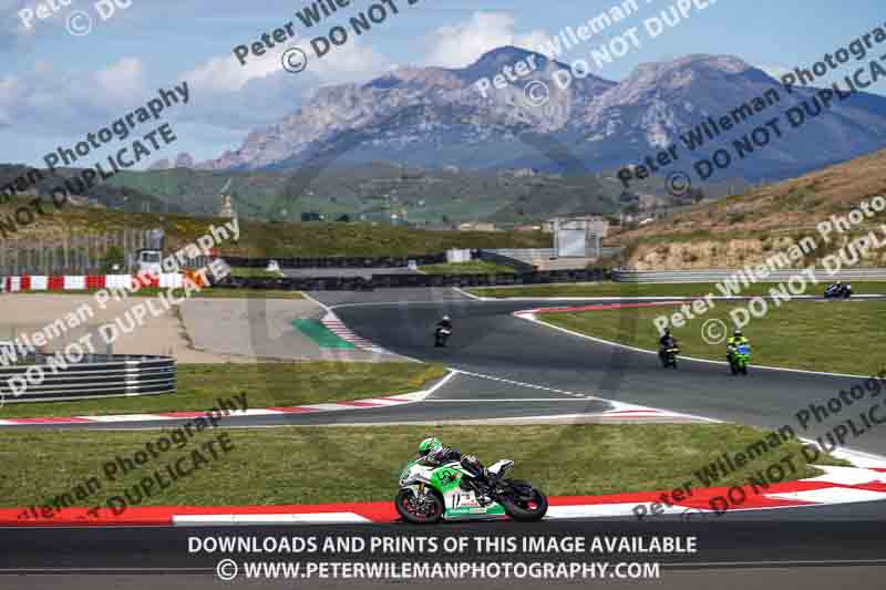cadwell no limits trackday;cadwell park;cadwell park photographs;cadwell trackday photographs;enduro digital images;event digital images;eventdigitalimages;navarra;no limits trackdays;peter wileman photography;racing digital images;trackday digital images;trackday photos